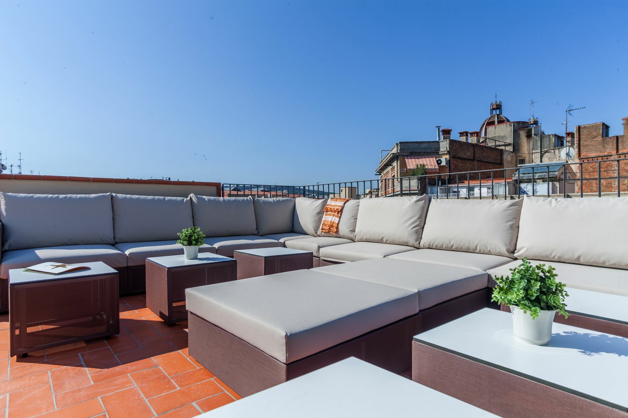 Aparteasy Barcelona Eksteriør bilde